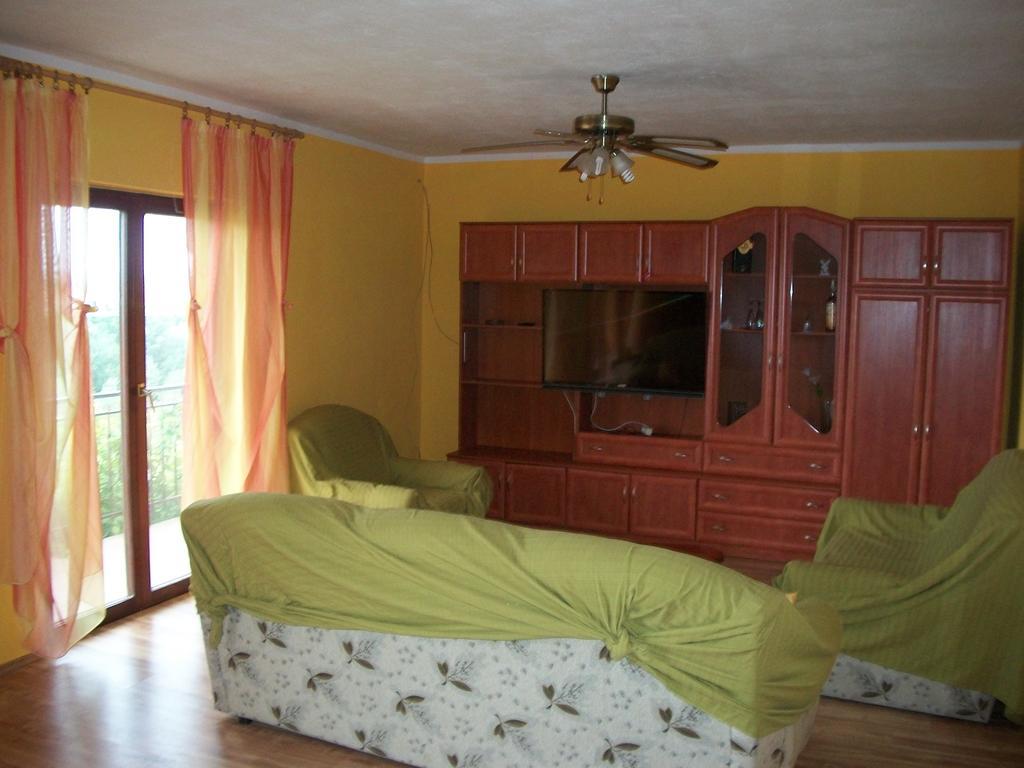 Apartment Luka トロギール エクステリア 写真